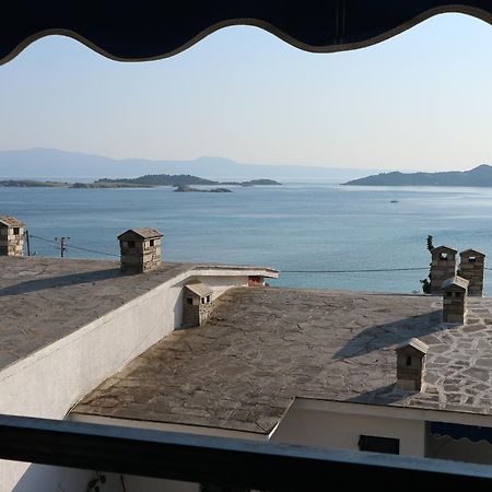 House With Marvelous View Appartement Ouranoupoli Buitenkant foto
